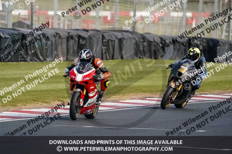 donington no limits trackday;donington park photographs;donington trackday photographs;no limits trackdays;peter wileman photography;trackday digital images;trackday photos